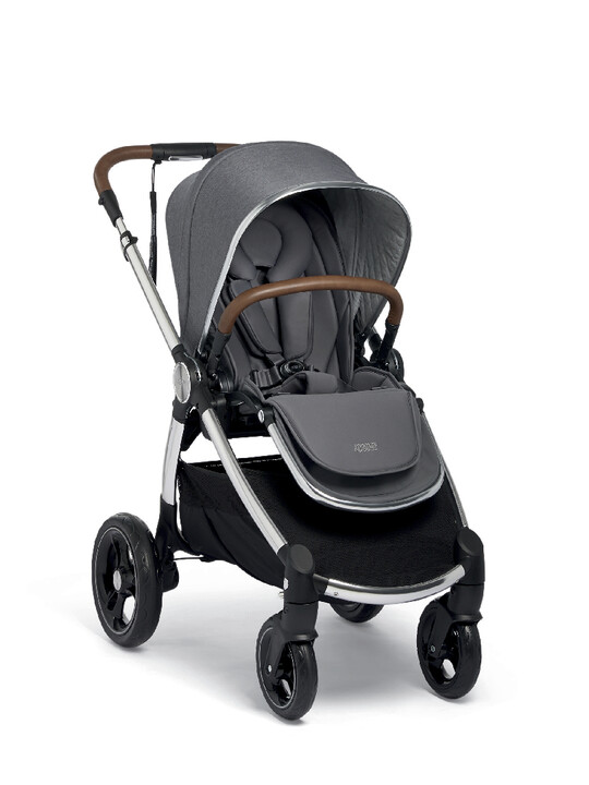 Ocarro Shadow Grey Puschair with Shadow Grey Carrycot image number 2